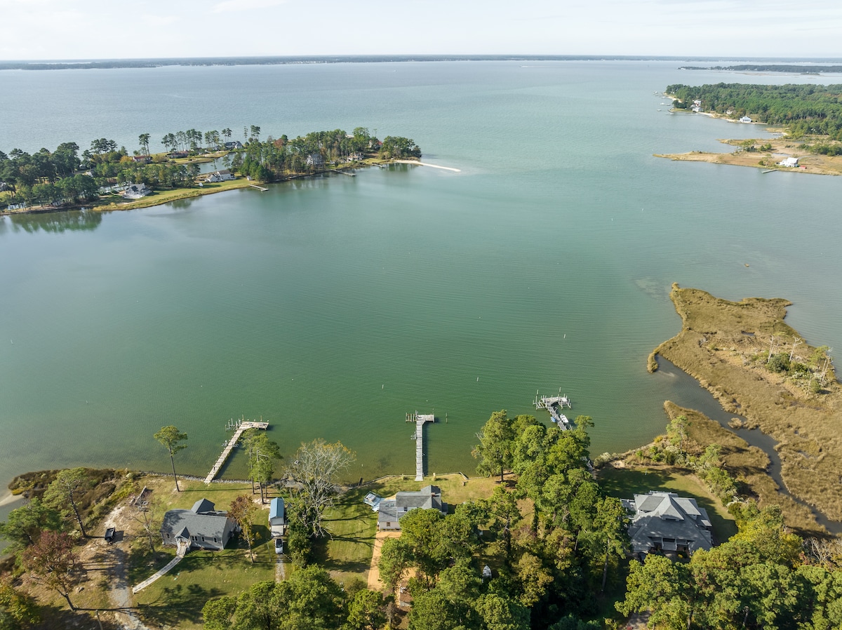 位于拉帕汉诺克（ Rappahannock ）的海滨农舍（ Waterfront Farmhouse ）经过翻修！