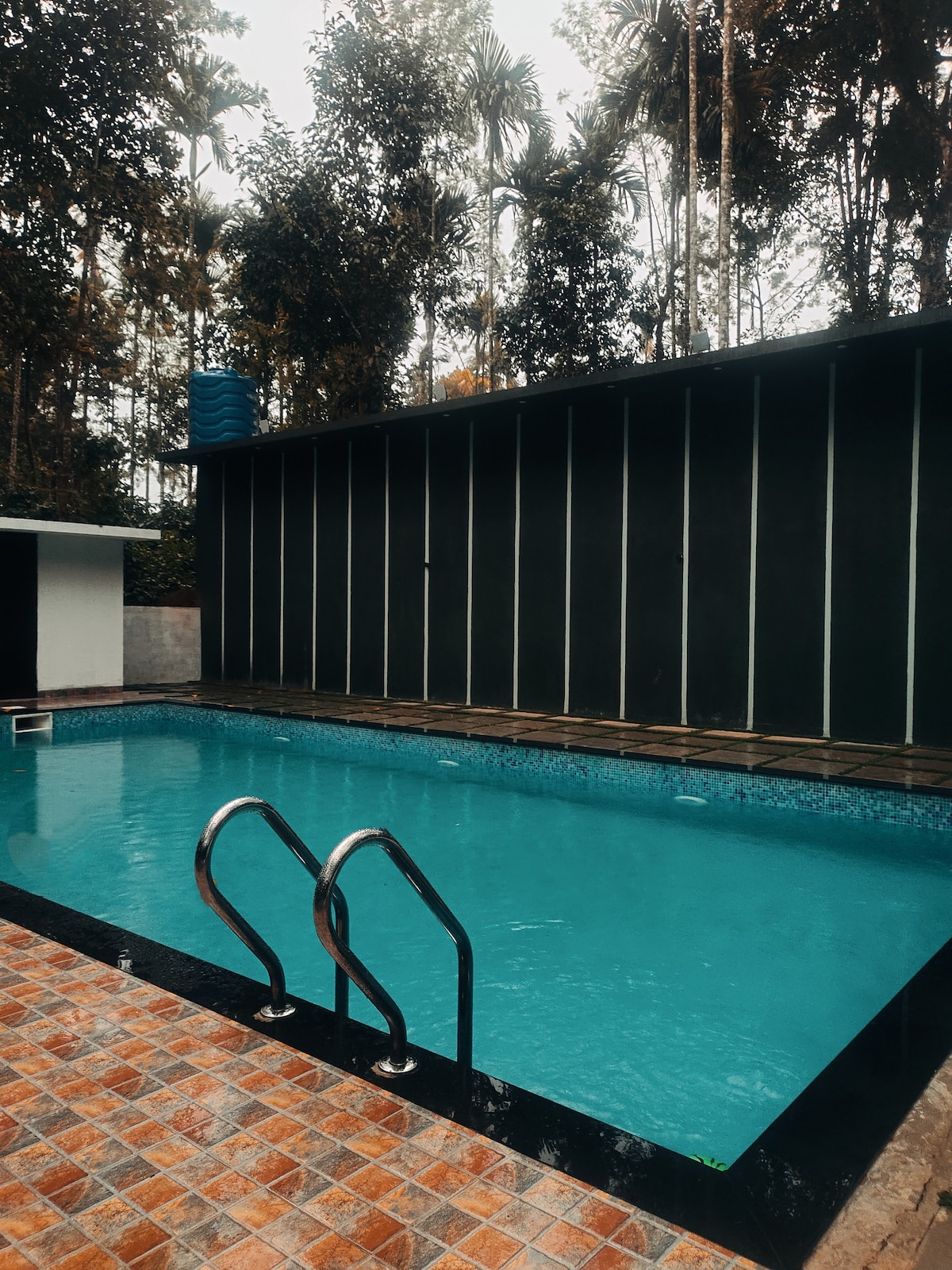 MerakWoods Pool villa
