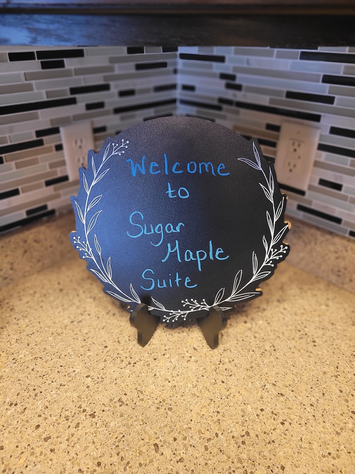 Sugar Maple Suite - Private Suite with Kitchen