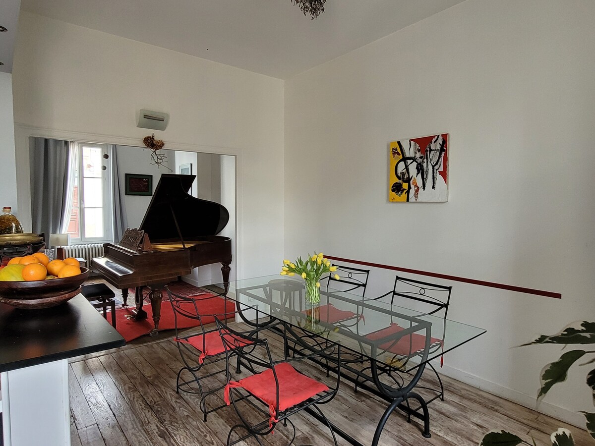 绝佳房东迷人的房间「Tempo」钢琴Pleyel