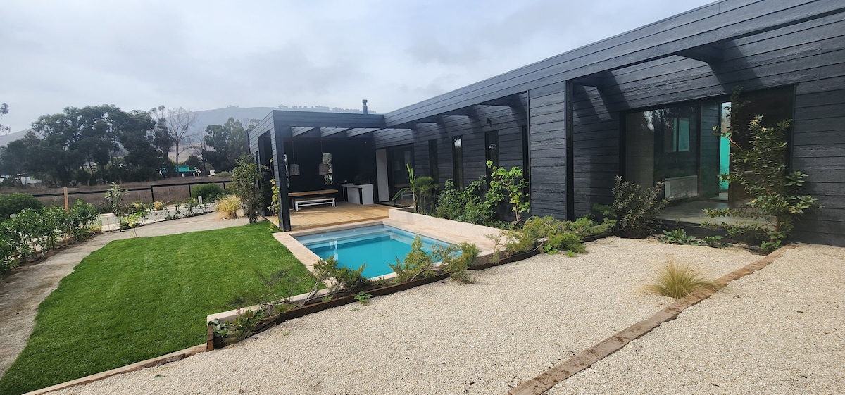 Casa en Maitencillo con piscina a minutos del mar