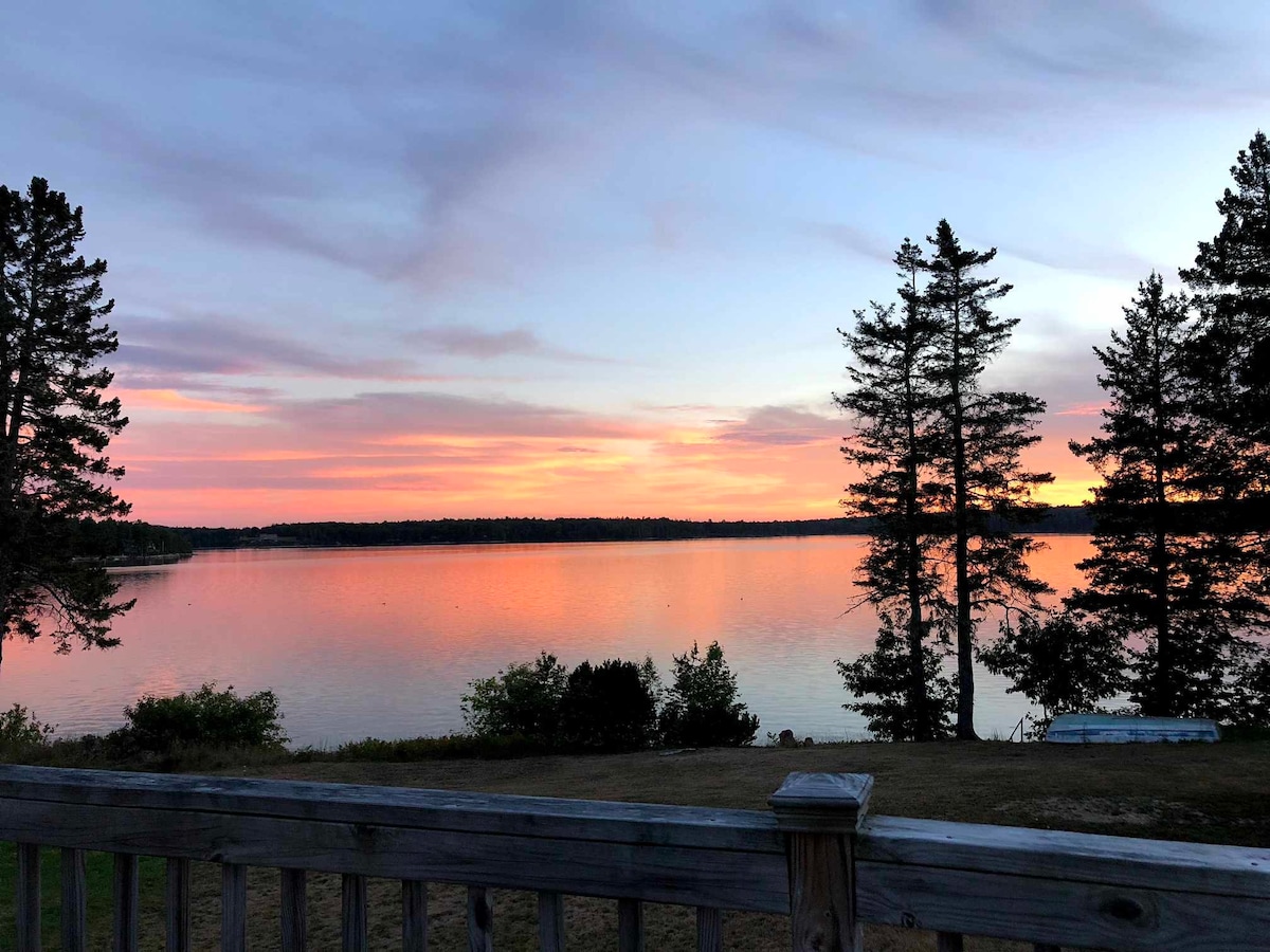 Maine Bay House