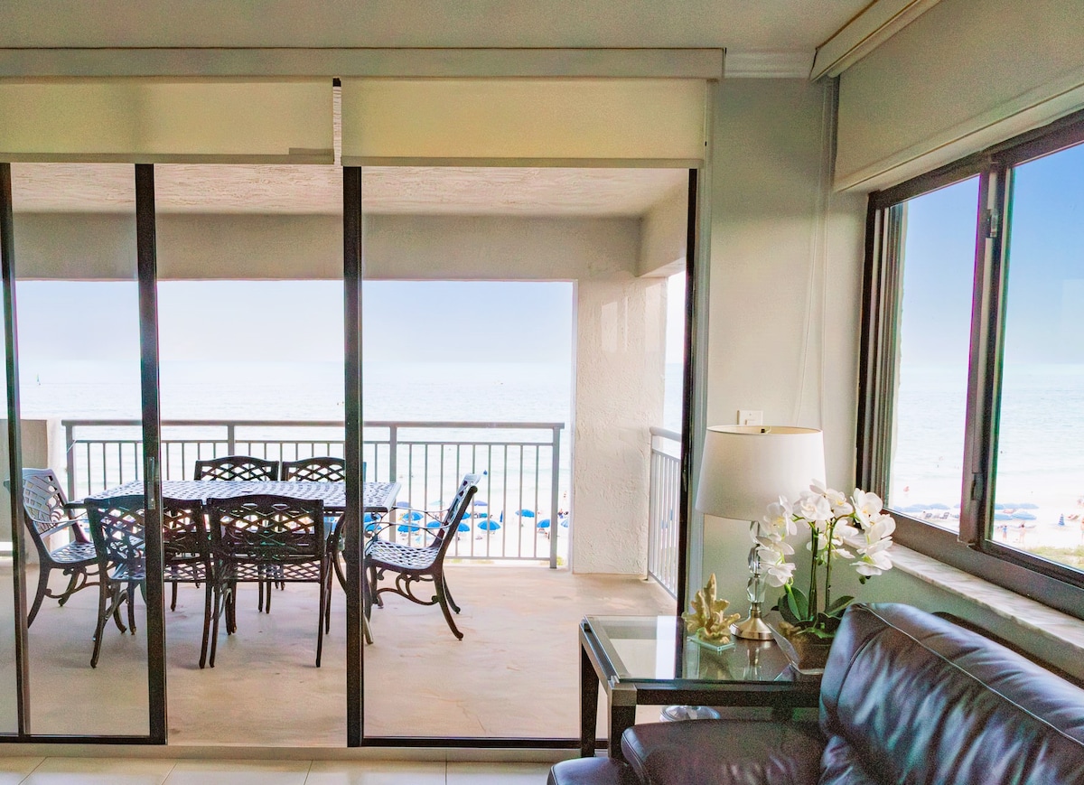 Gulf Front Views- High Floor- 2BR-Balcony- Beach