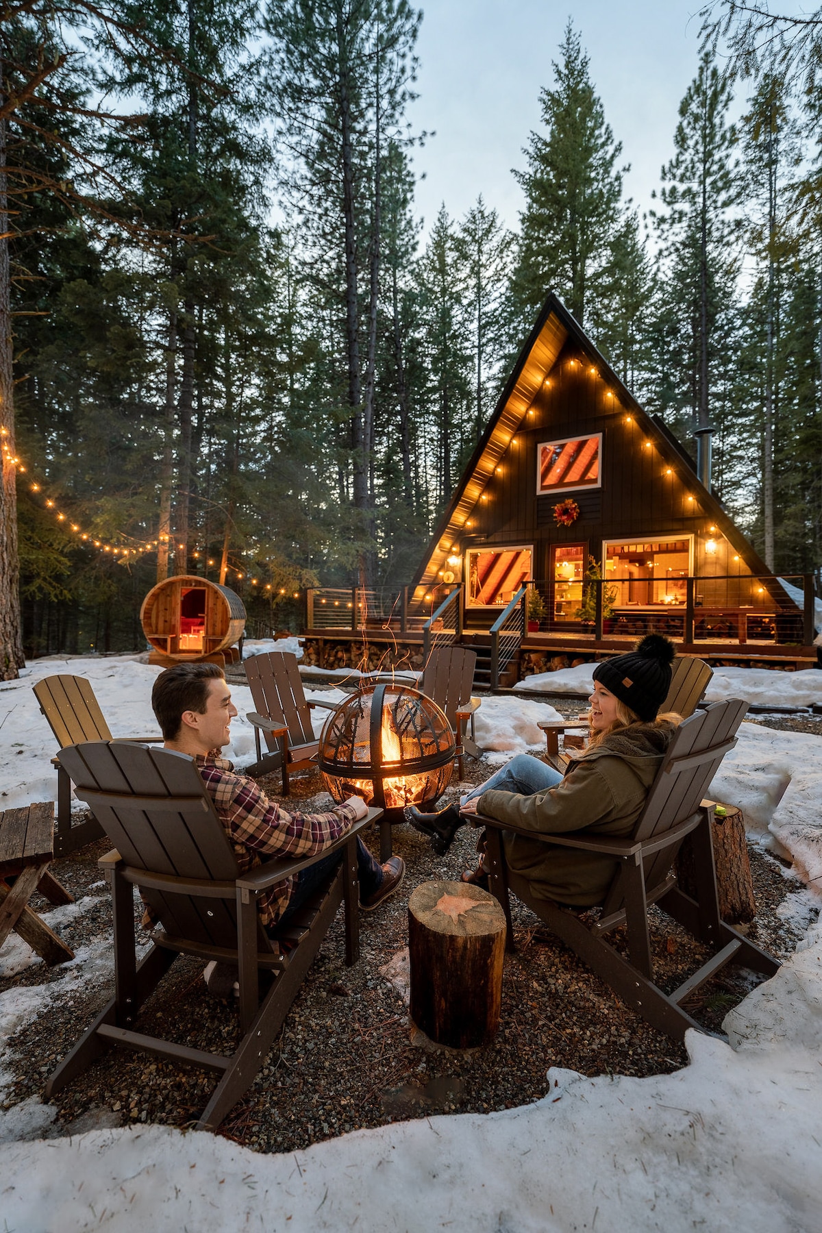 Luxe A-Frame: Hot Tub,  Sauna,  BBQ, & King Bed!