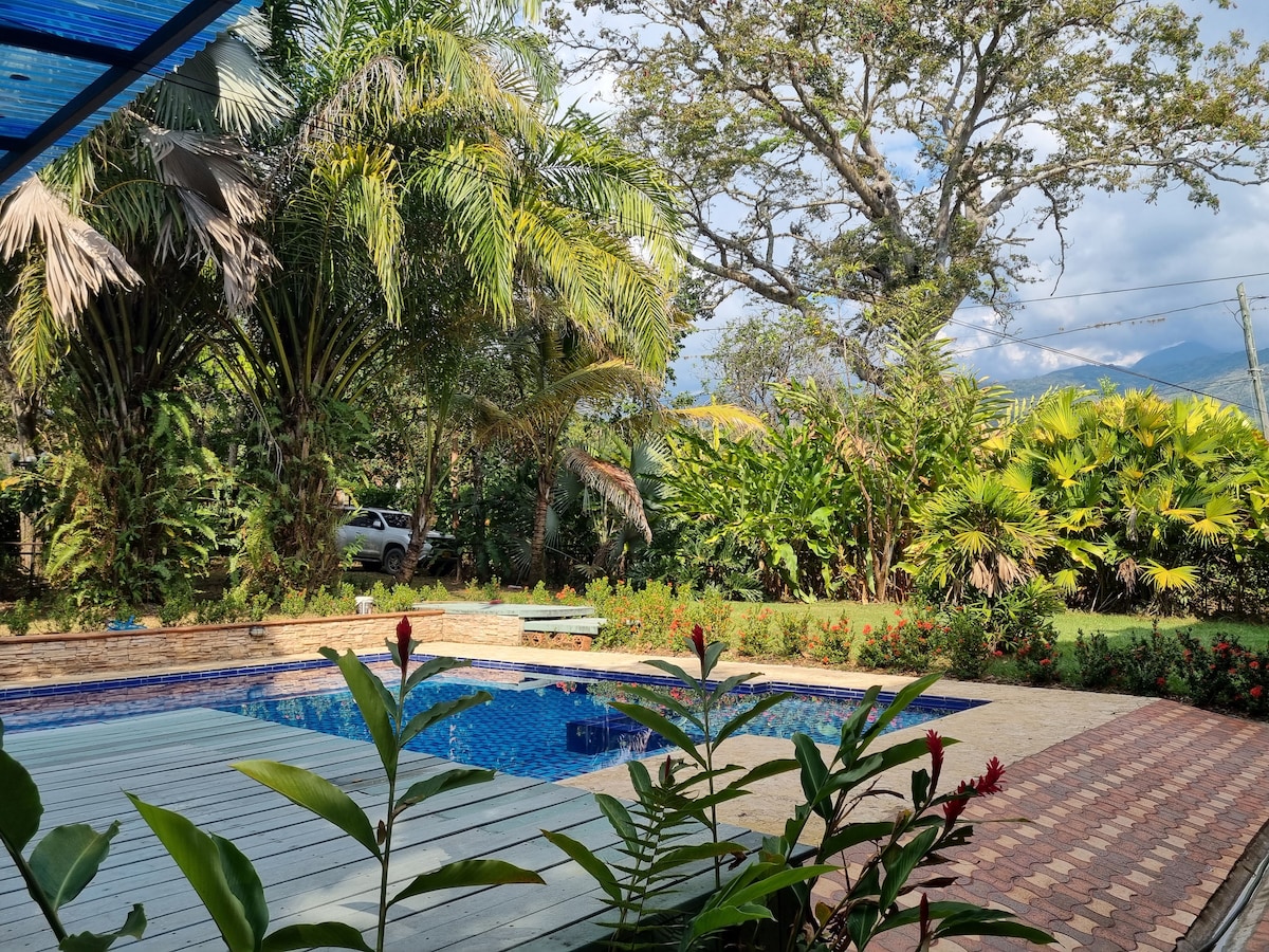 Entire Private House in Sopetran, Antioquia.