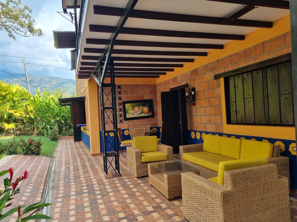 Entire Private House in Sopetran, Antioquia.