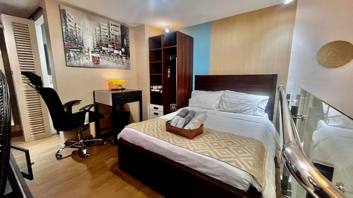 达沃市中心有趣的单卧室公寓！