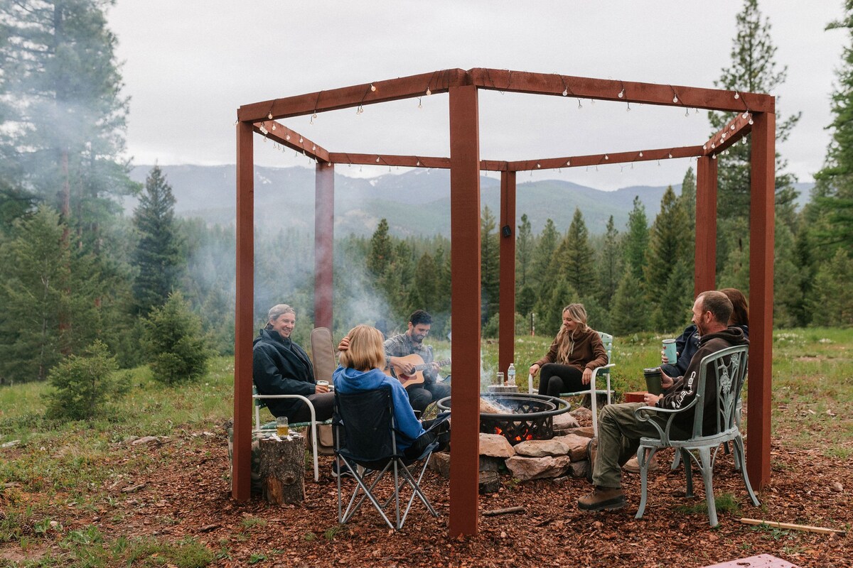 5 cabins at The Hohnstead Glamping Cabins Resort