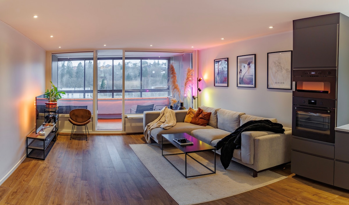 Pen 2-roms leilighet med innglasset balkong
