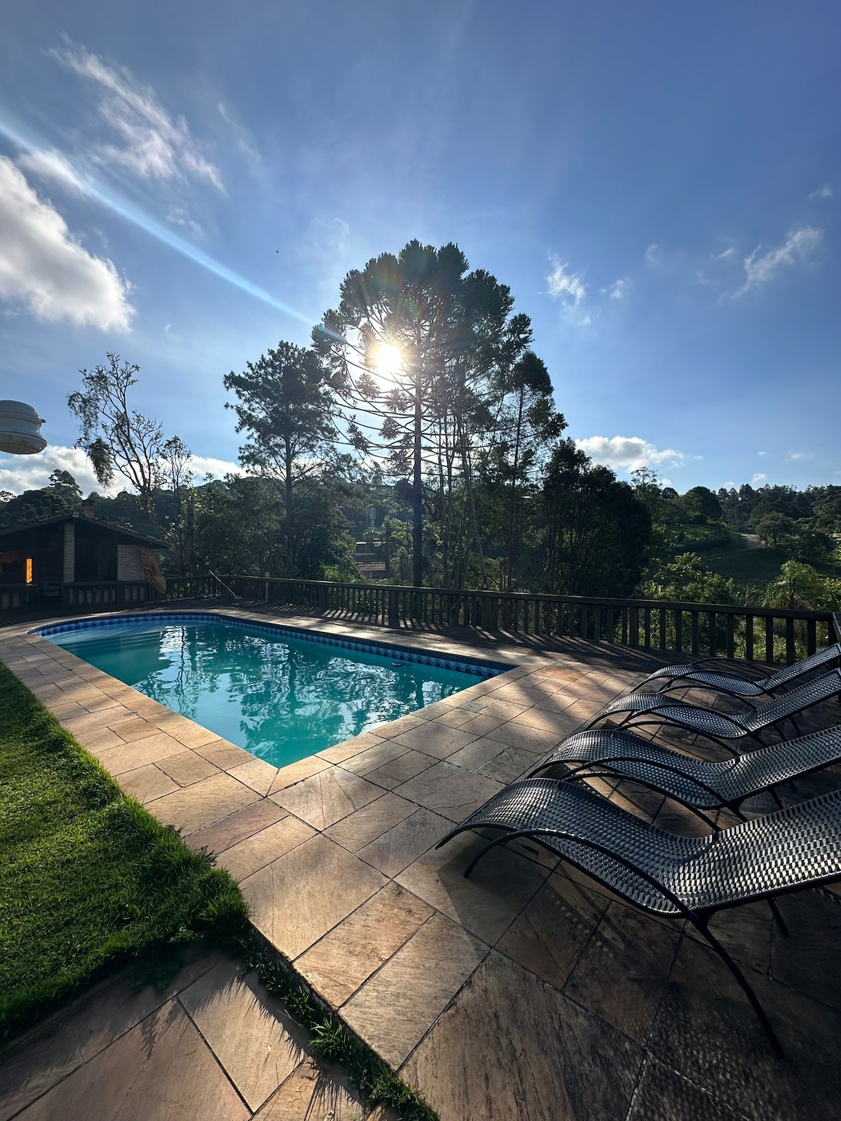 Chácara em Ibiúna com piscina e vista incrível