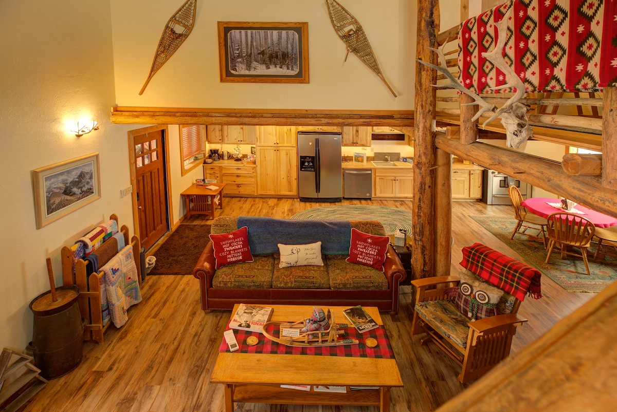 Wolf Creek Cowboy Cabin