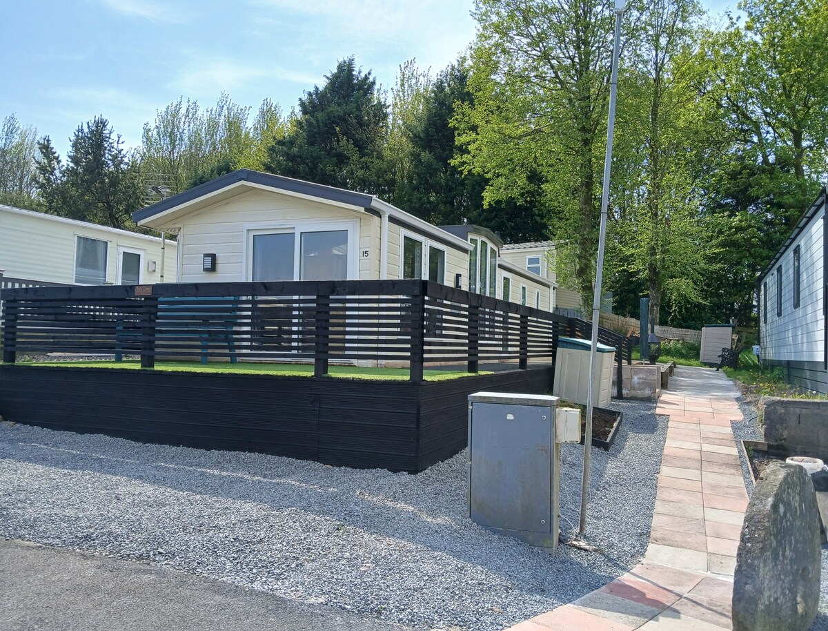 The Shak,  Tarbolton,  Middlemuir Holiday Park