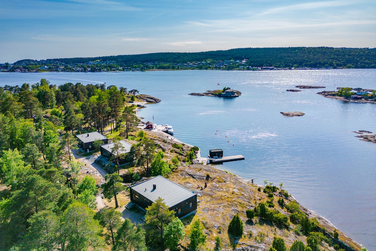 Risøya Telemark - ferie på egen øy (C)