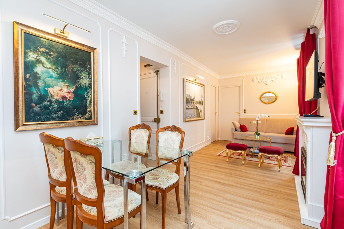 Luxury 2-Bedroom Apartement on Saint-Louis Island