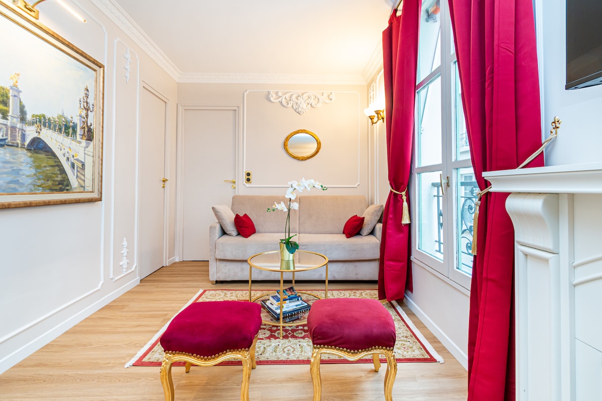 Luxury 2-Bedroom Apartement on Saint-Louis Island