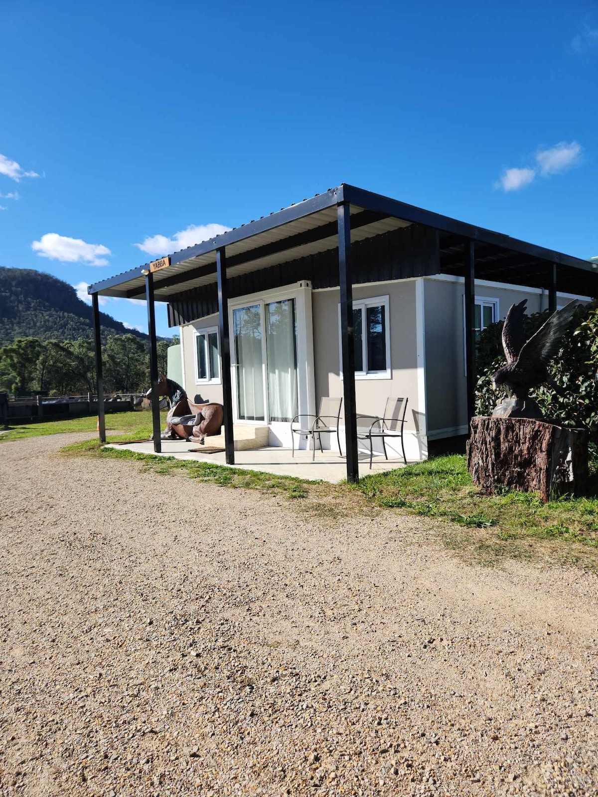 Yabba 's Hut - Hartley Huts