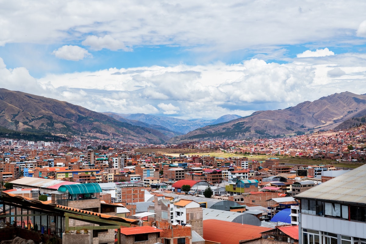 Dpto. Moderno con vista a las montañas Piso 9