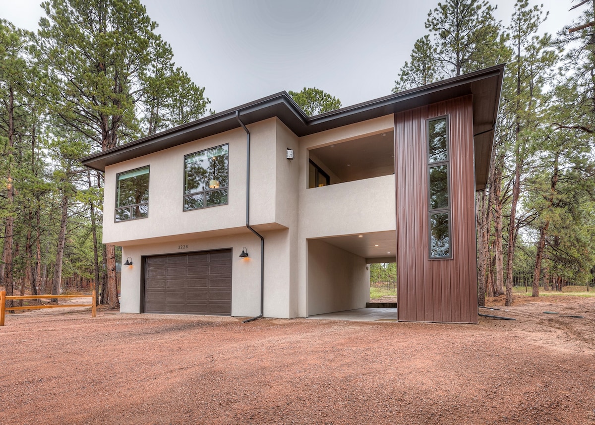 Private Guest House in the Forest