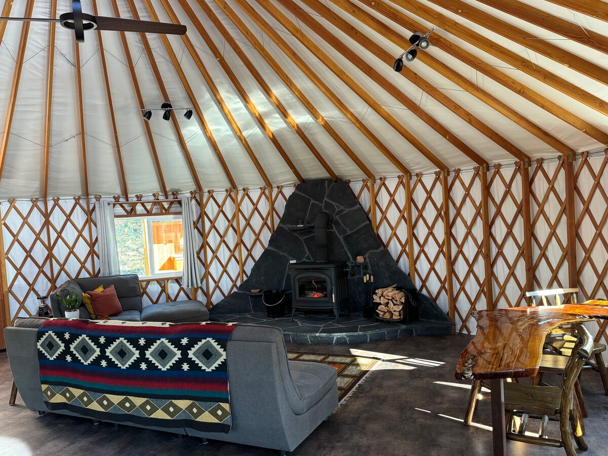 The Haven  - Drive Up Full Service Yurt @ Radius