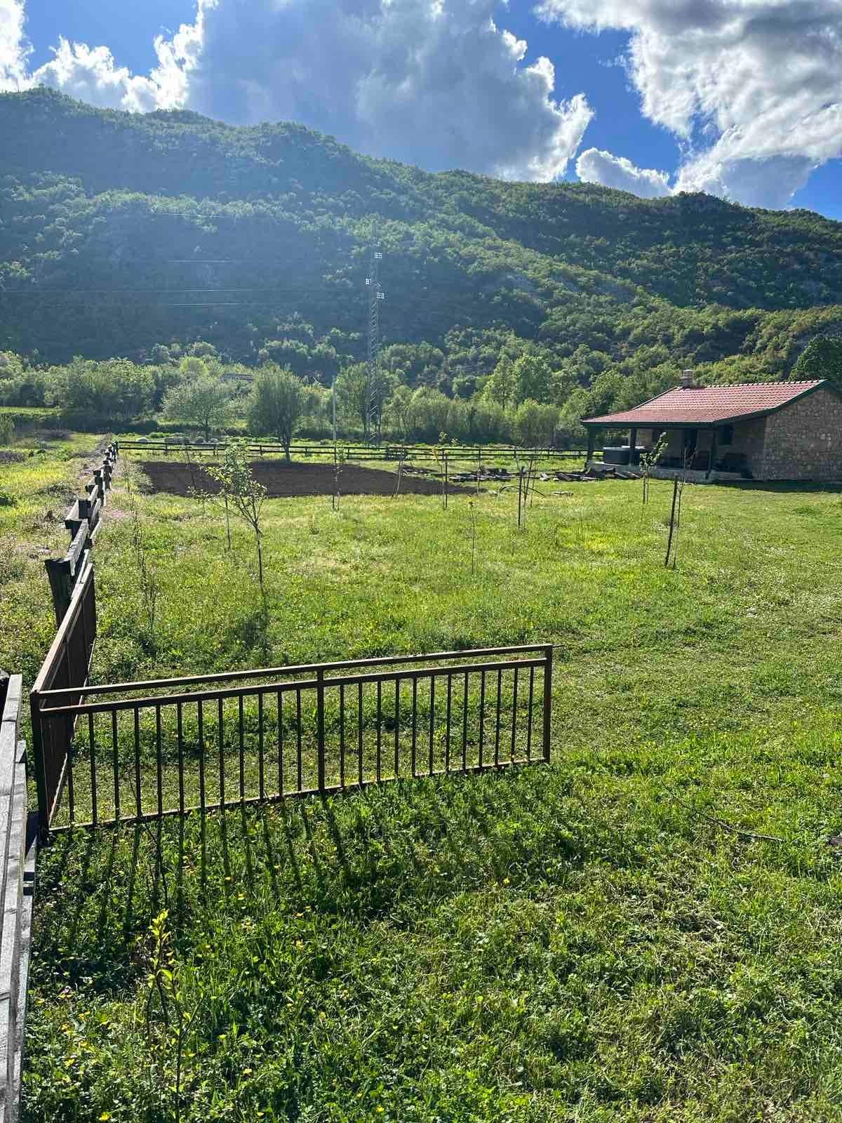 Rustic House Ljubotin