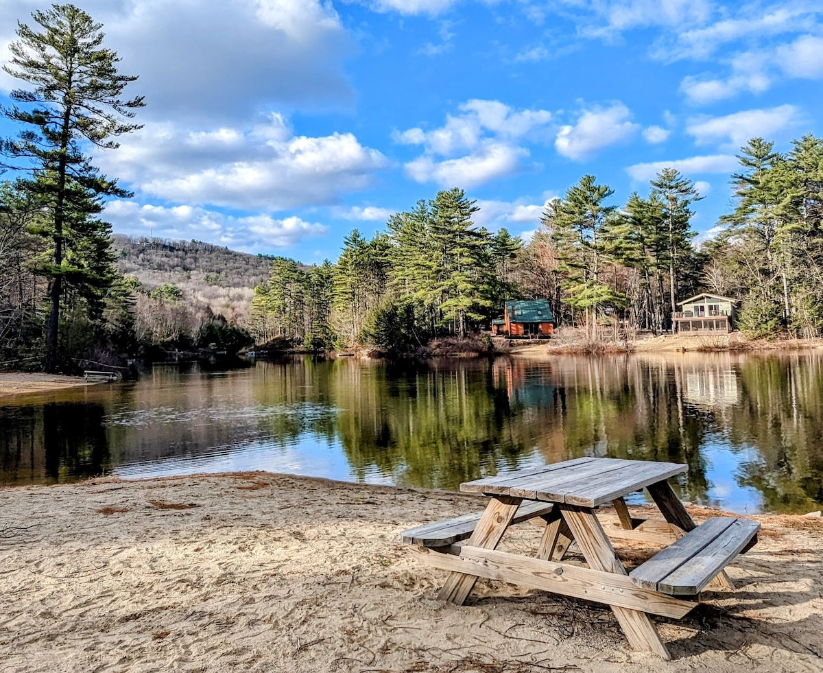 Tranquil Mountain View & Lakes @ Hygge Hut Getaway