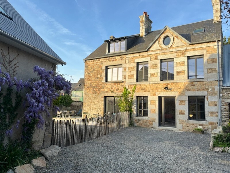 Maison de Maître spacieuse-Baie du Mont St Michel