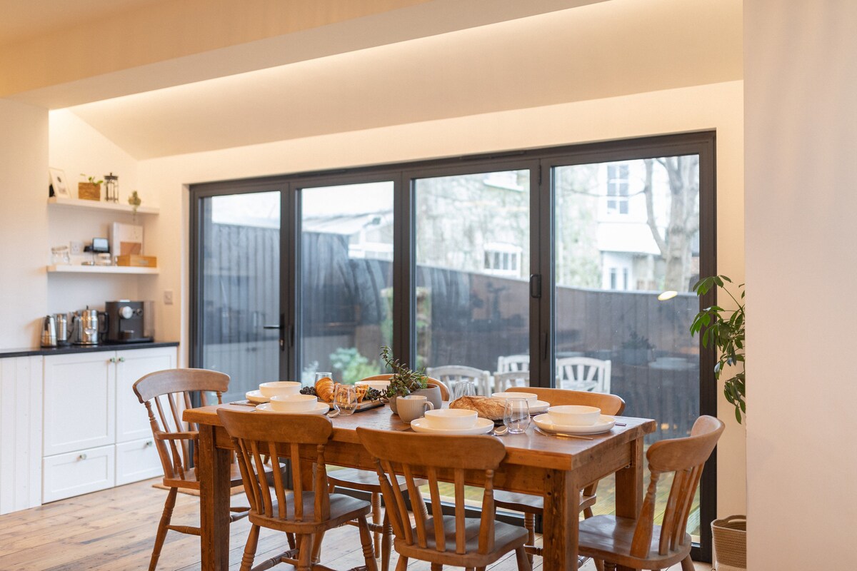 Bamboo House Cowes | Up to 7