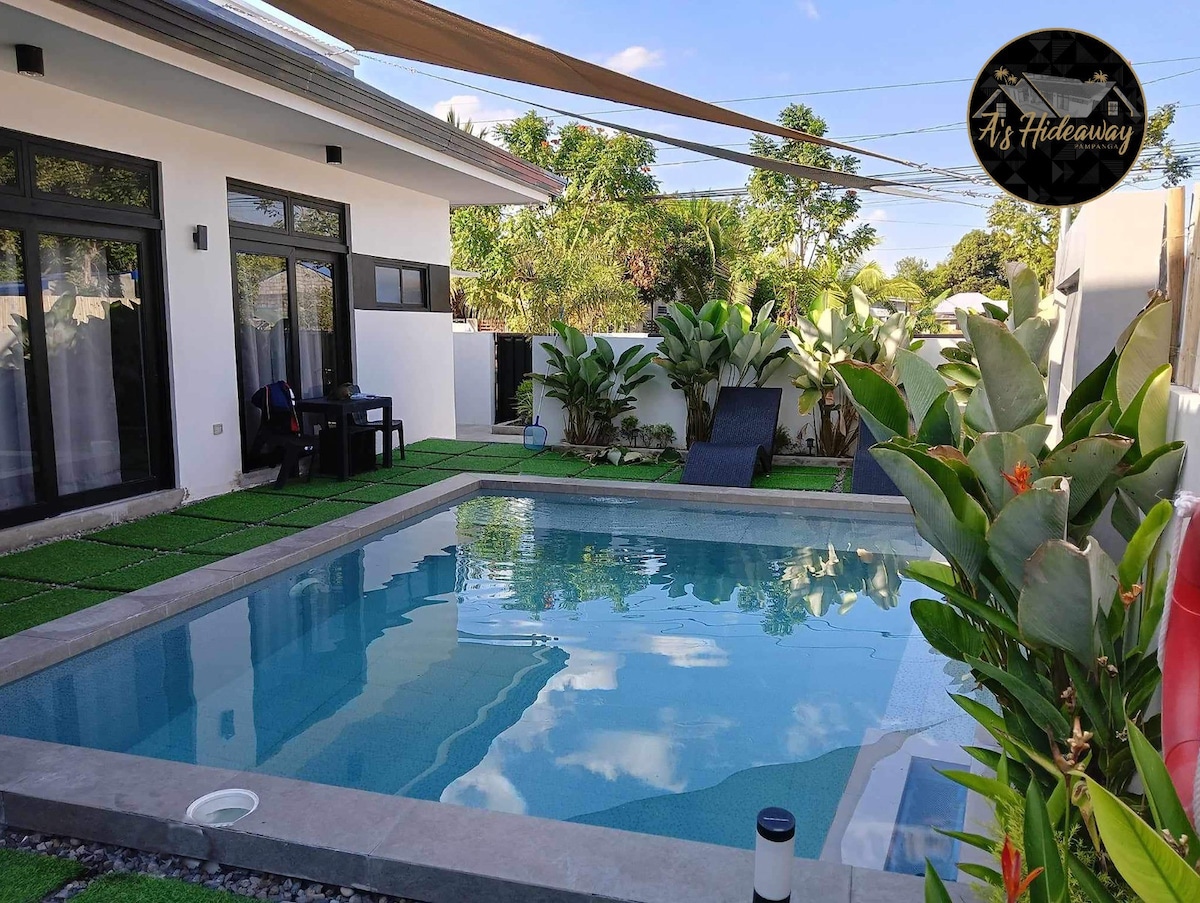 Luxurious Bali Inspired Modern Pool Villa