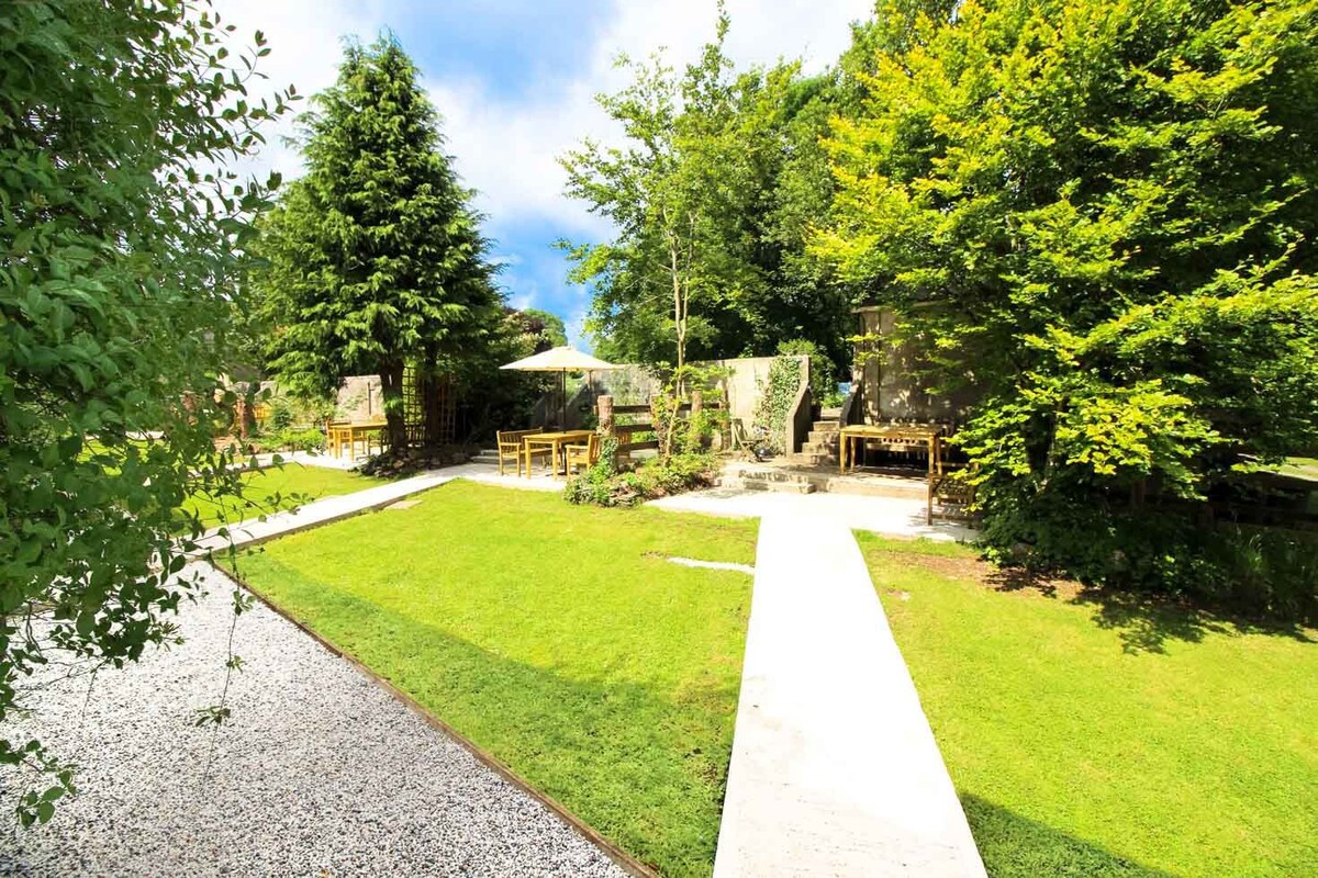 The Forge, Trevadlock Manor (Sleeps 4)