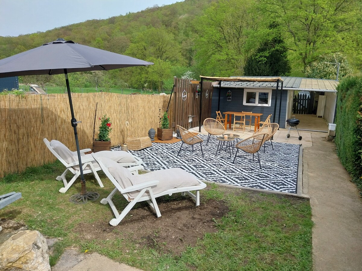 "La Semoy" Chalet Au bord de la Rivière