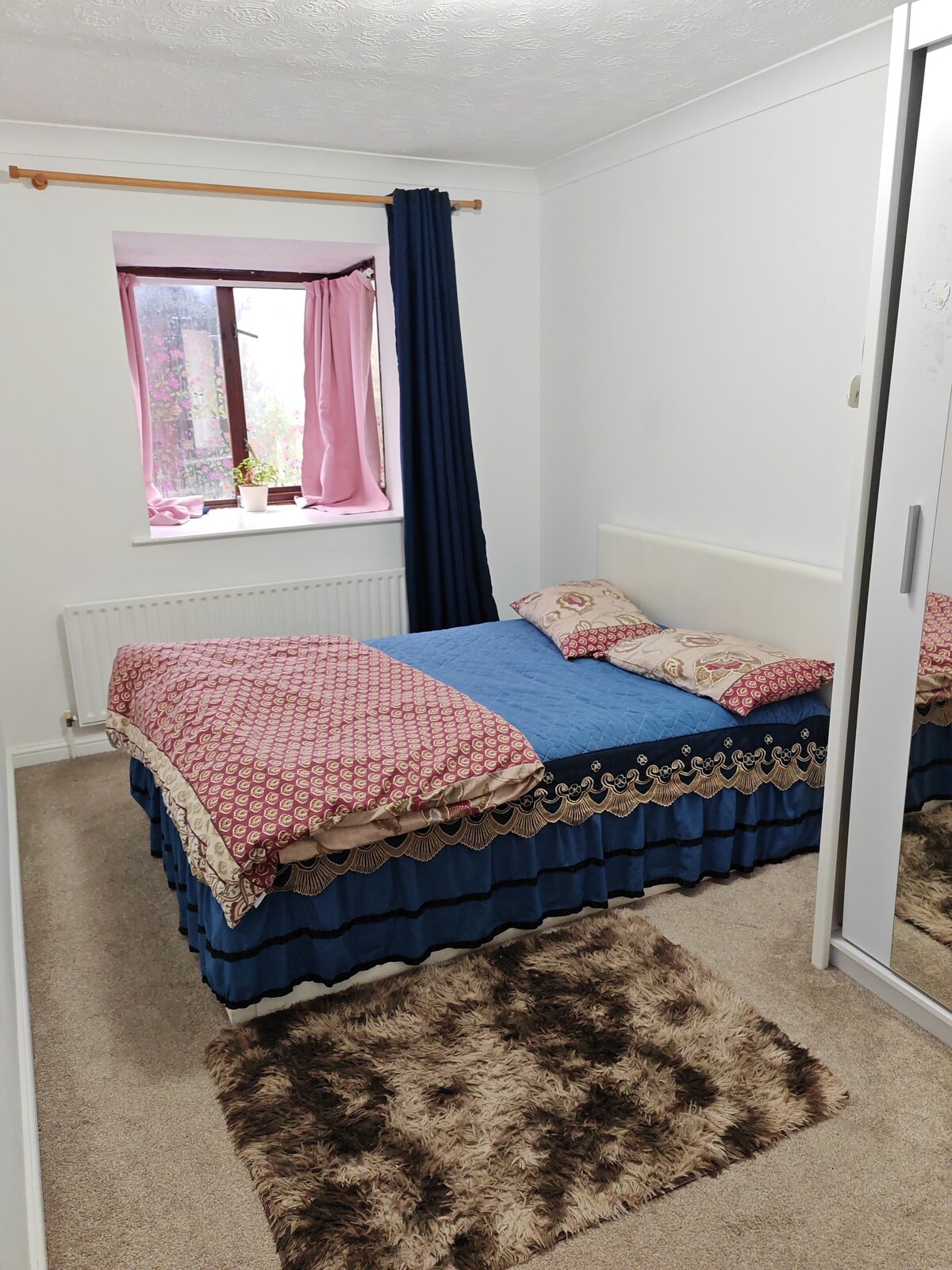Spacious One bed flat with free parking in Croydon