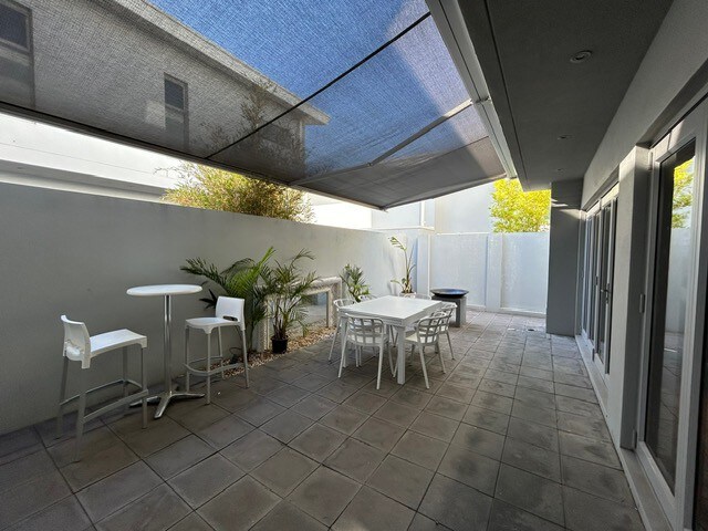 Fantastic 3 BDR Home with Alfresco, BBQ + Parking