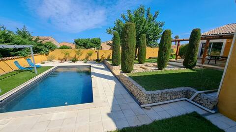 Confortable Villa avec piscine