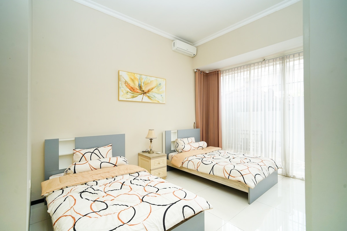 Comfortable Living in Araya , Kota Malang