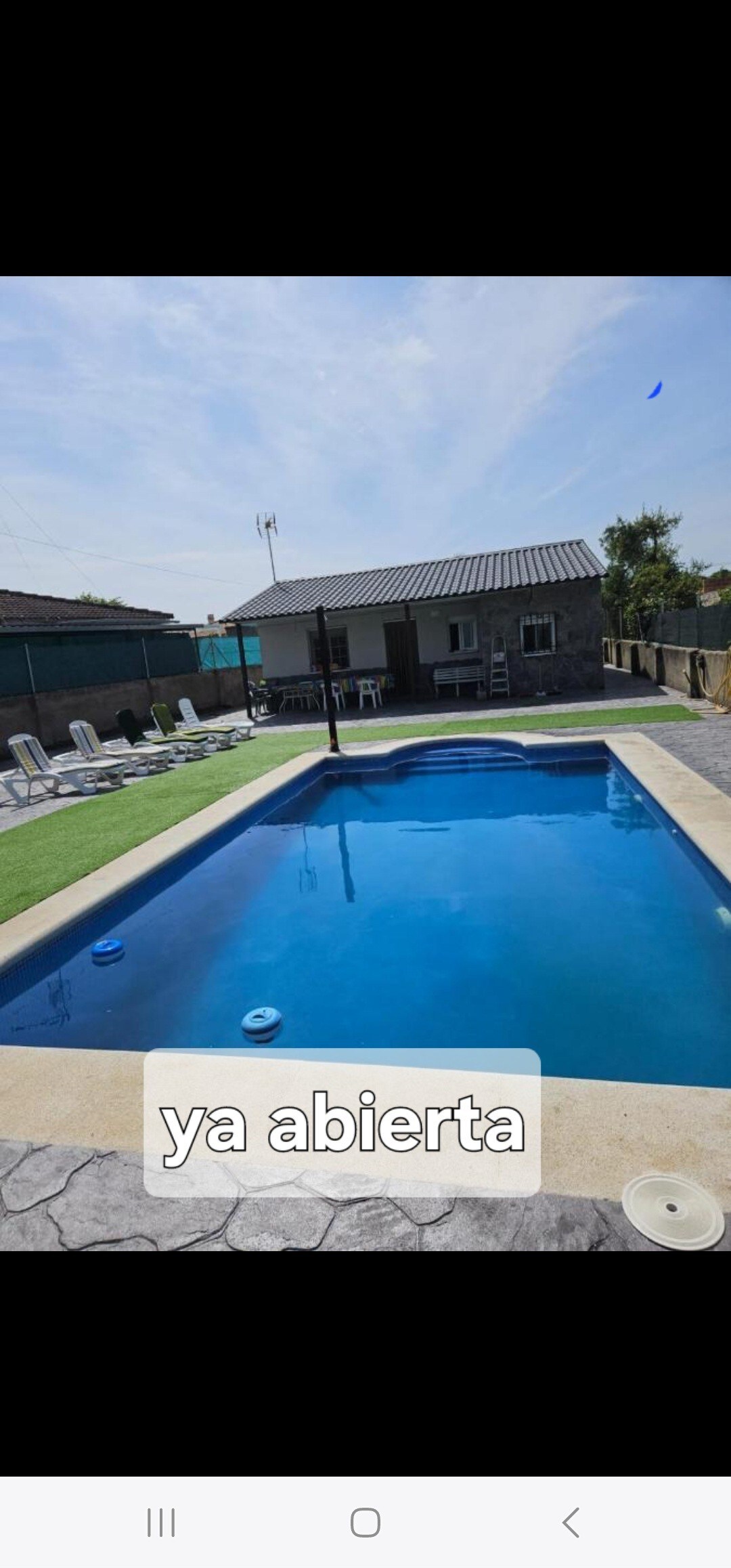 casa con piscina en escalona