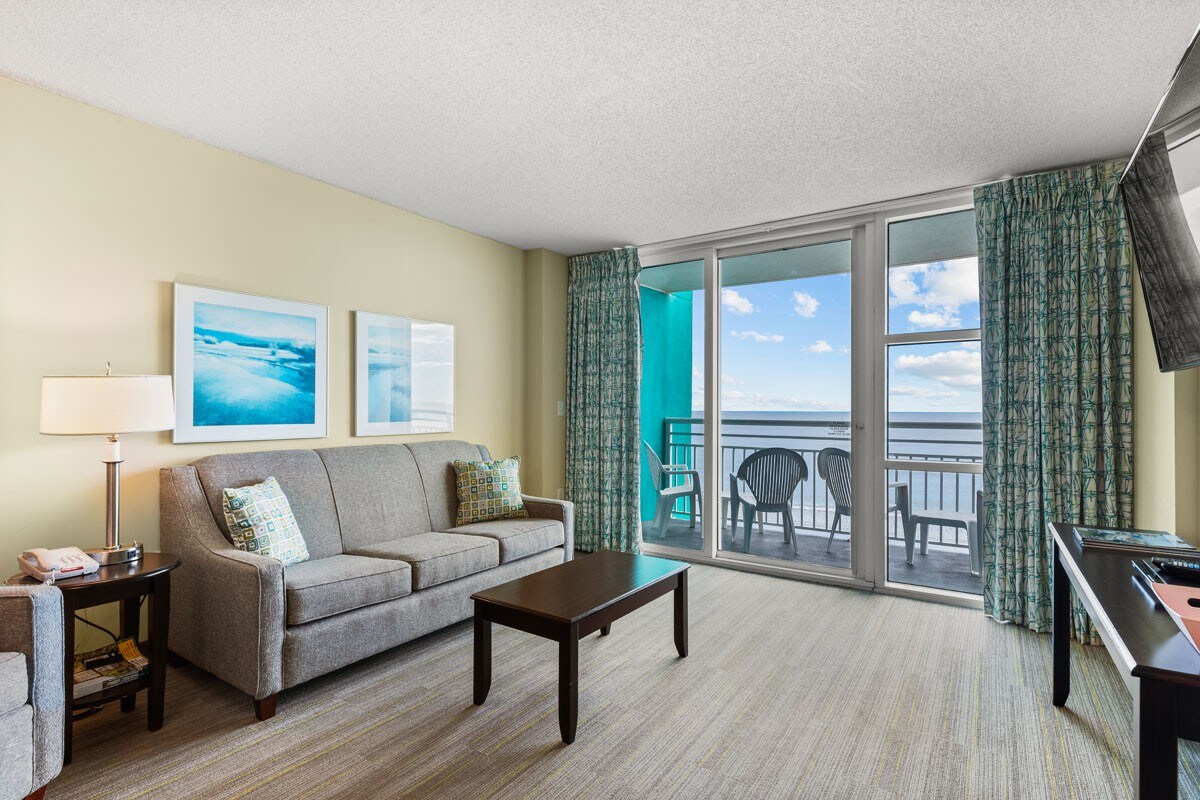 Seaside - Oceanfront Condo with 4 Queens