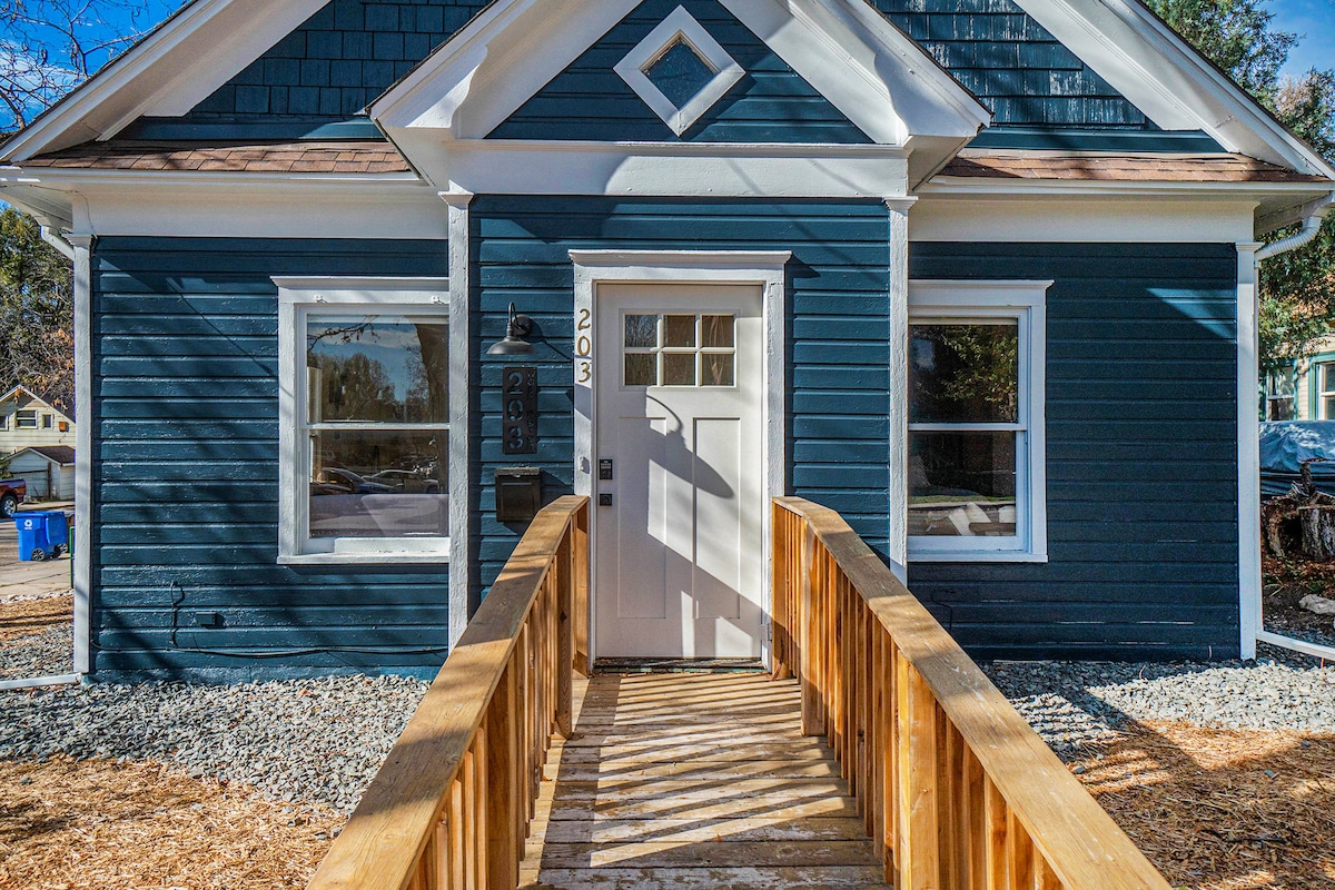 Downtown Loveland Bungalow