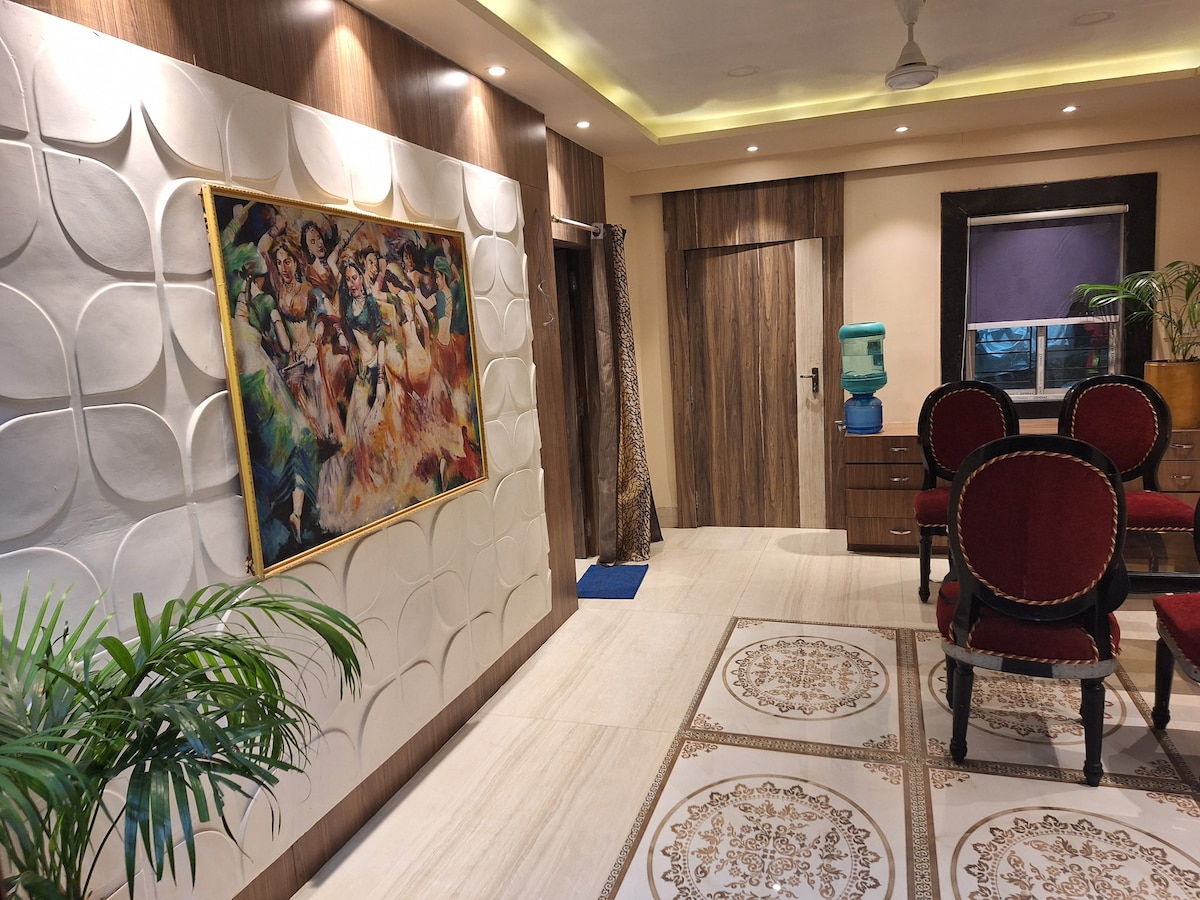 Premium Family stay Rashbehari, kalighat