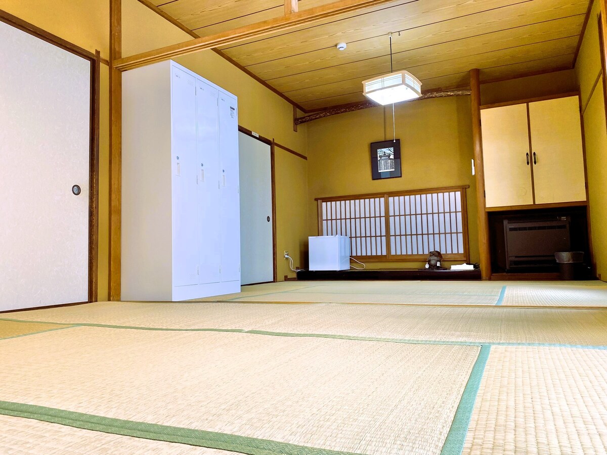 日本~梦想~别府站步行7分钟休息室，温泉流动温泉，可容纳8人　