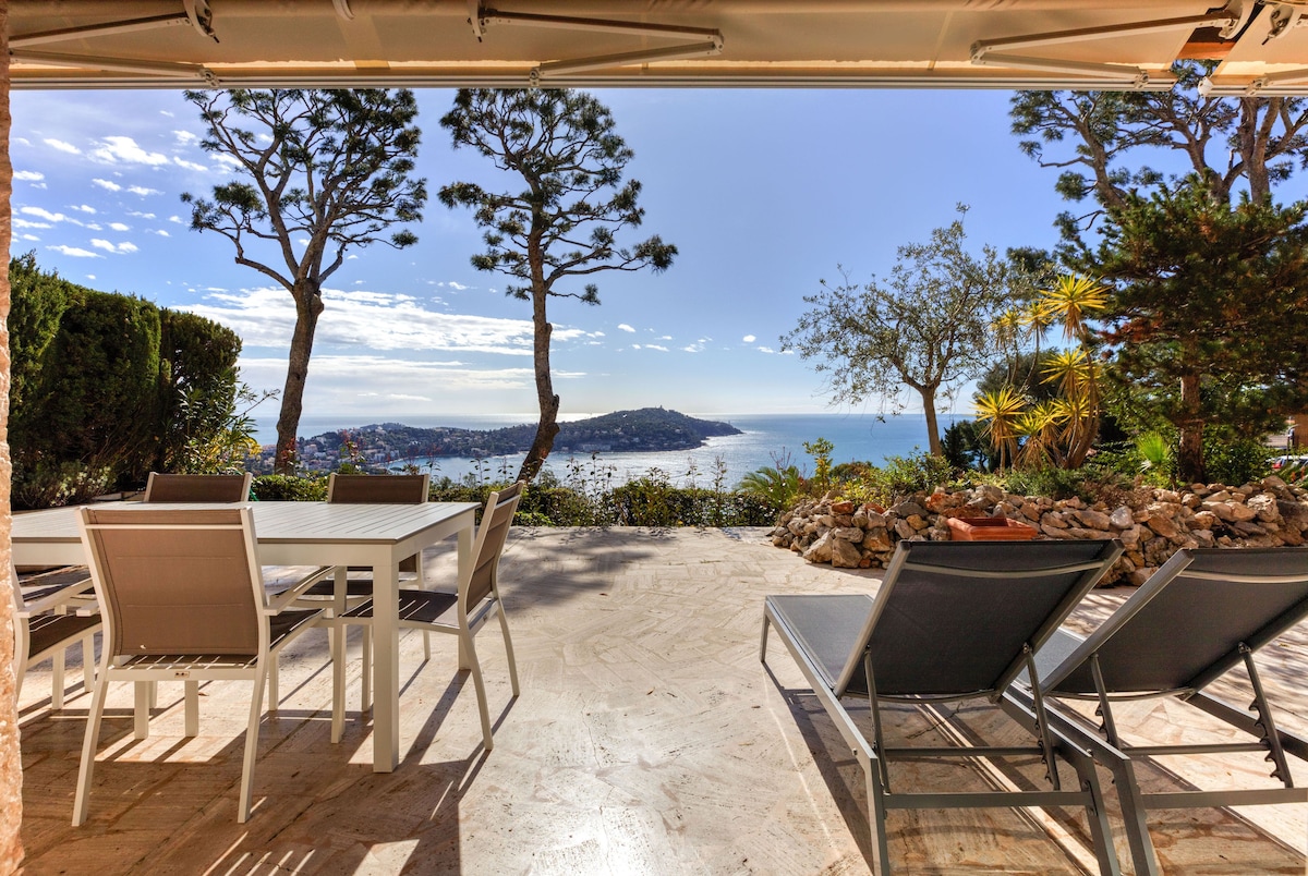 Giant Terrace on a stunning View