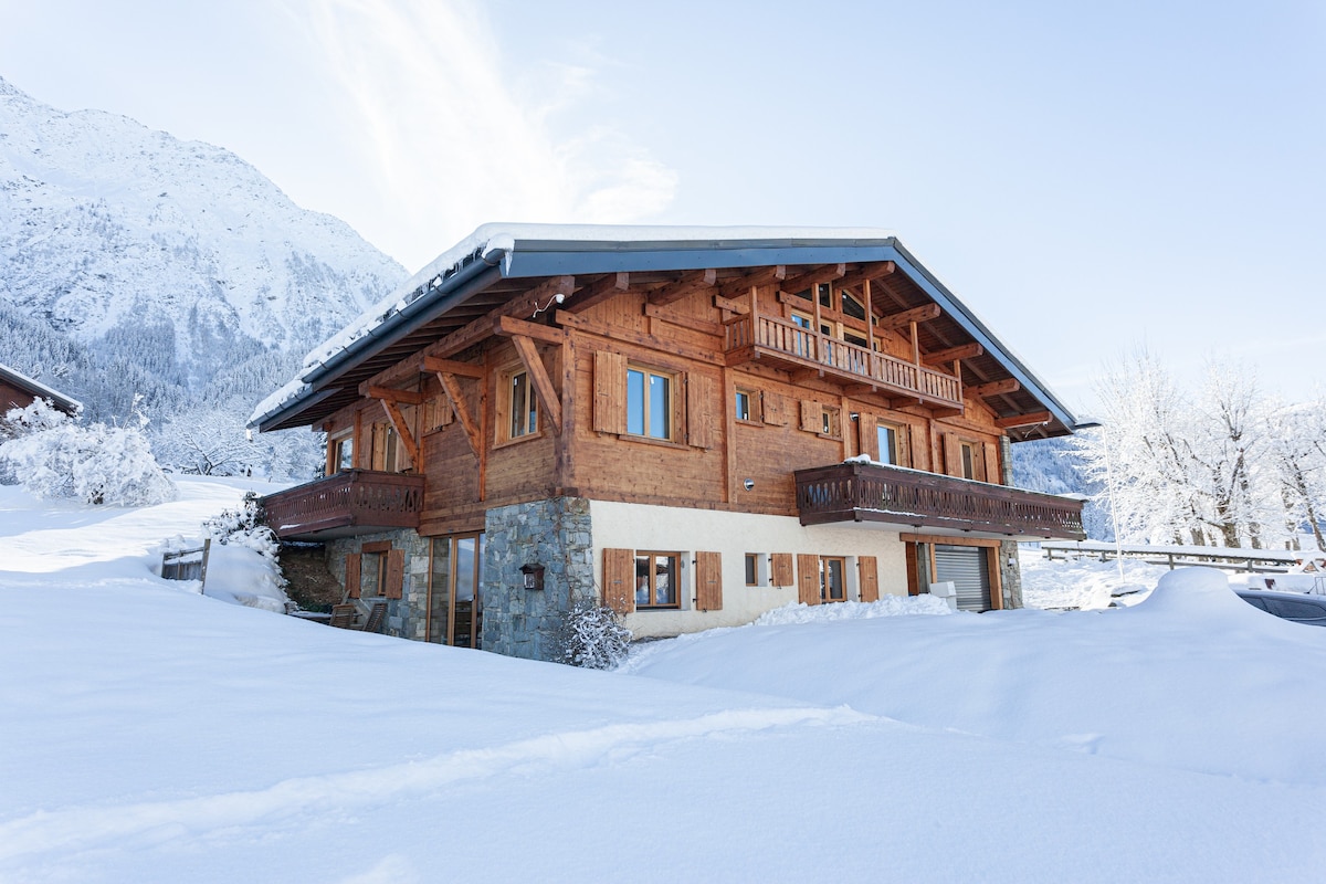 Modern 2 Bedroom Chalet Apartment