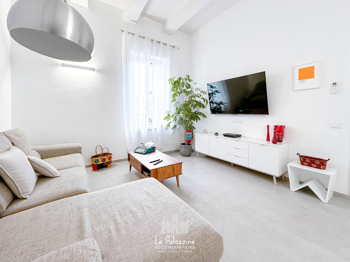 Central Elite Apartment in Tropea