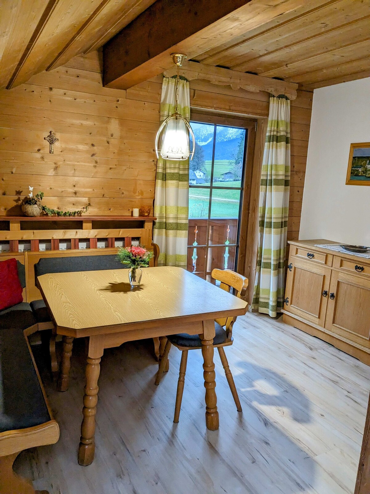 Holiday flat with 76m² in the attic
