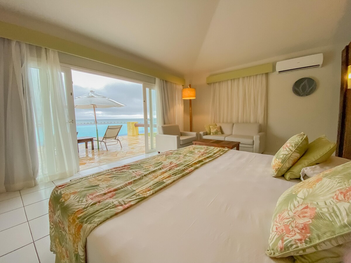 布齐奥斯海滩度假村（ Buzios Beach Resort ）可供四人入住的班加
