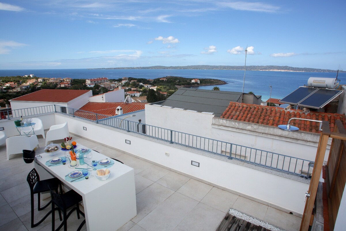 Terrazza con panorama sul mare