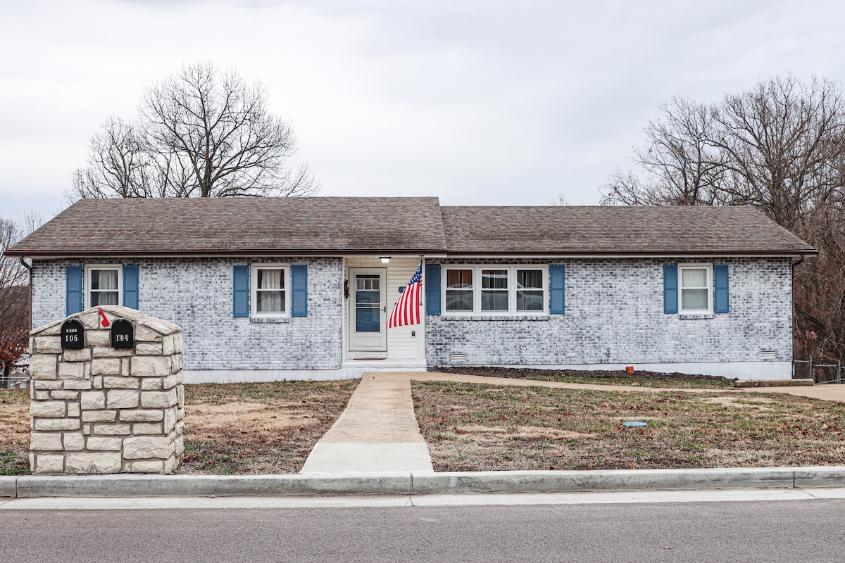 Family Friendly Home 5min from FLW Main Gate