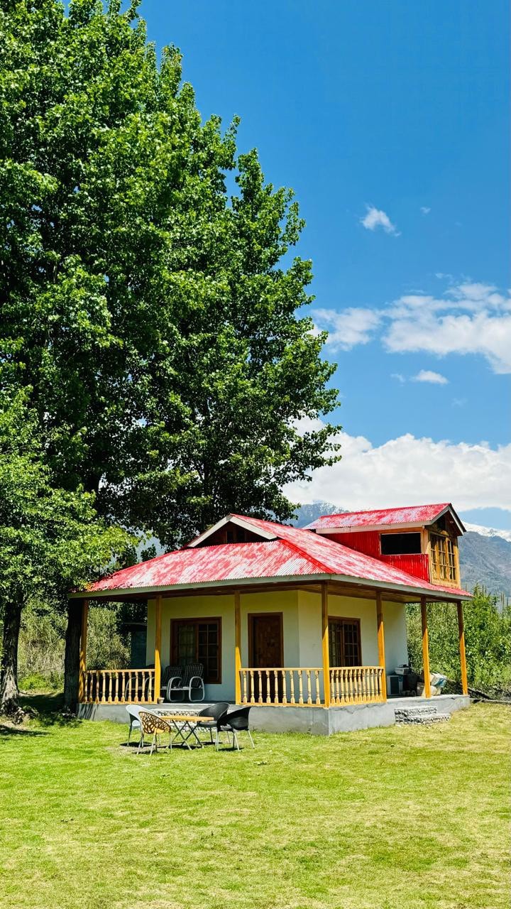 Cottage At Country Club Balakot