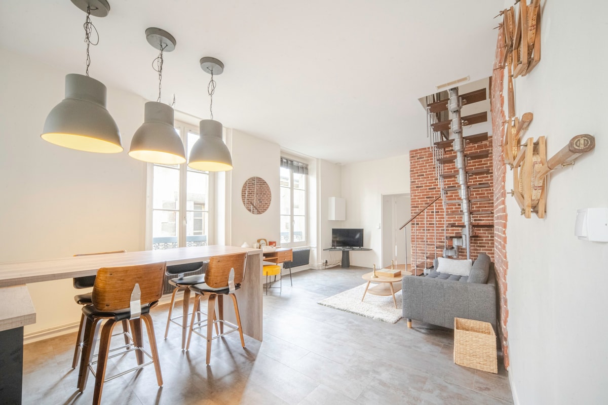 Maison, type Triplex atypique de charme