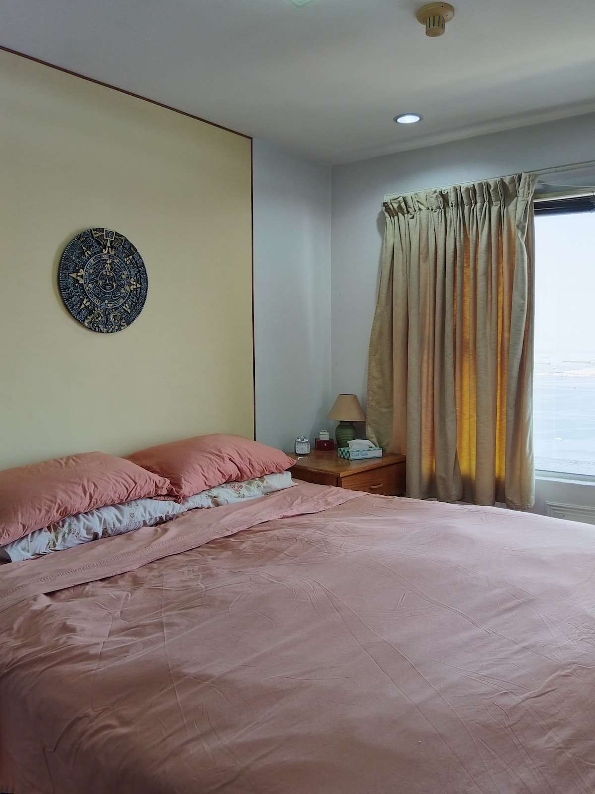 Manila Bay View, Free Parking, Free Pool Access