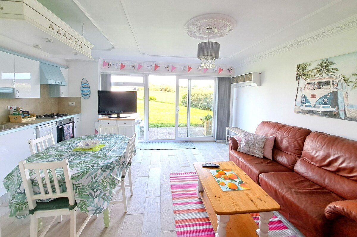 *NEW* Island Breeze Holiday Bungalow Colwell Bay